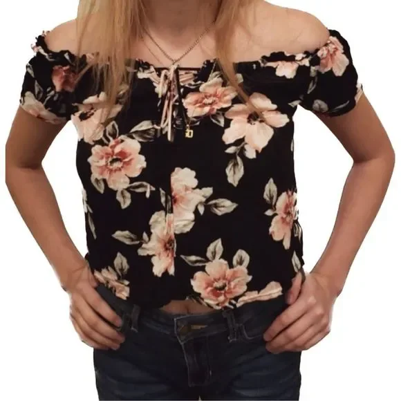 Kendall & Kylie Floral Off Shoulder Blouse - Picture 1 of 5